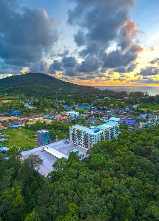Happy Place Phuket Exterior foto
