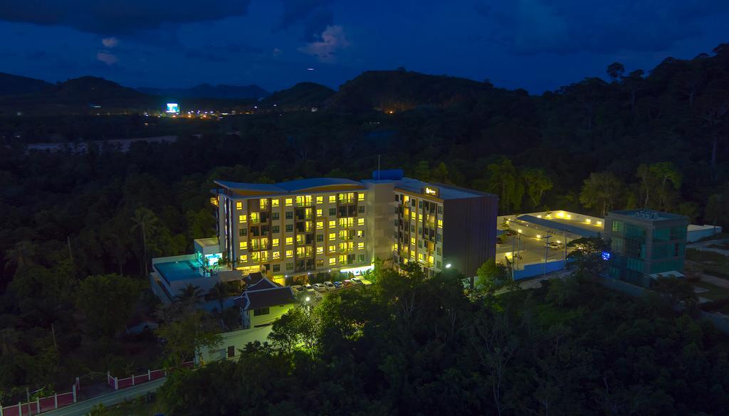 Happy Place Phuket Exterior foto